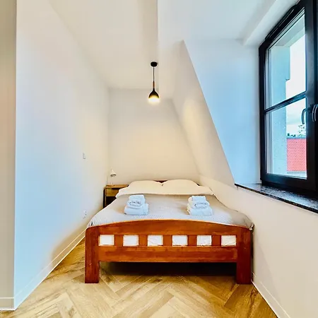 Przy Szpitalu Na Bema